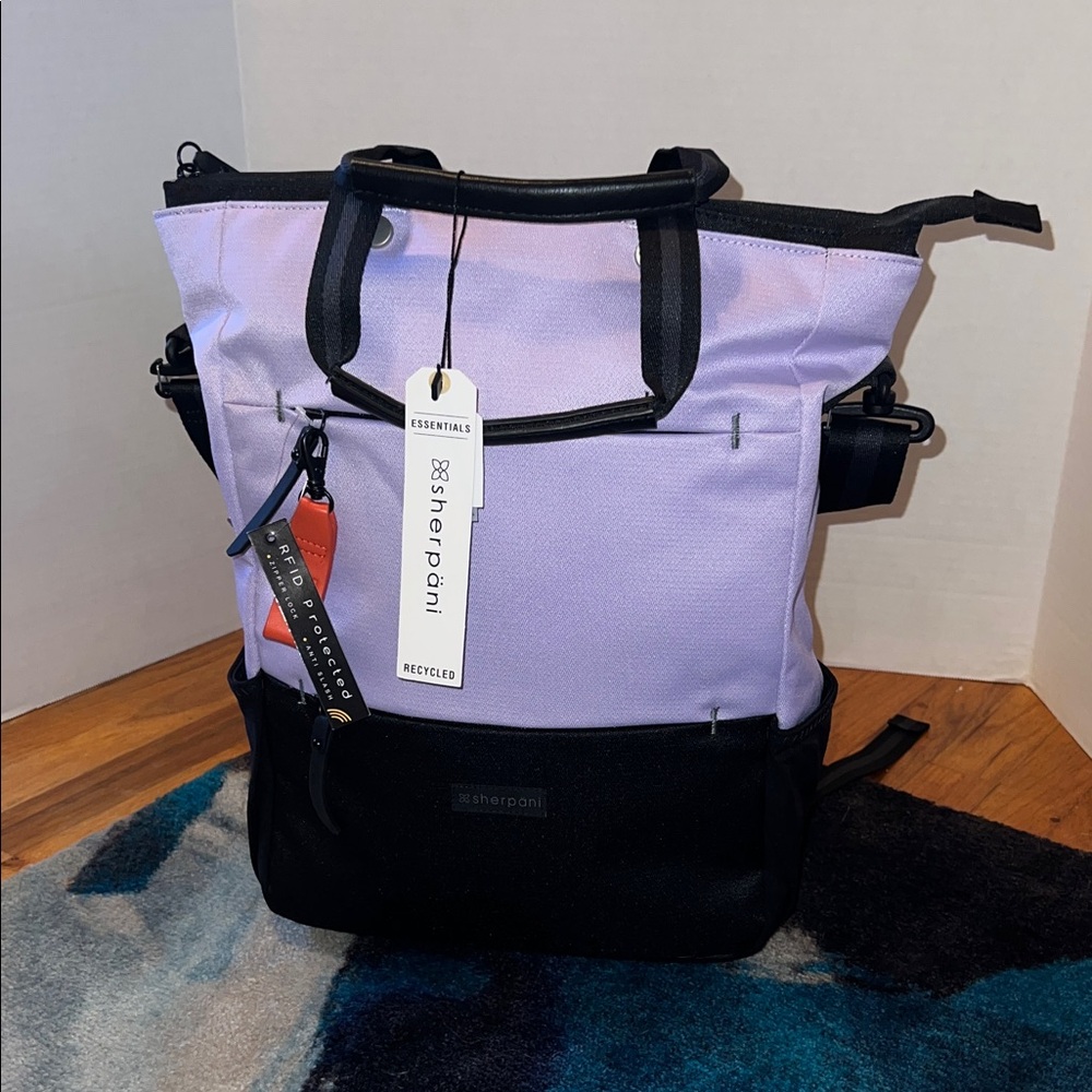 Sherpani Camden bag